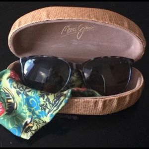 Maui Jim Cat Eye Polarized Sunglasses #SummerTime